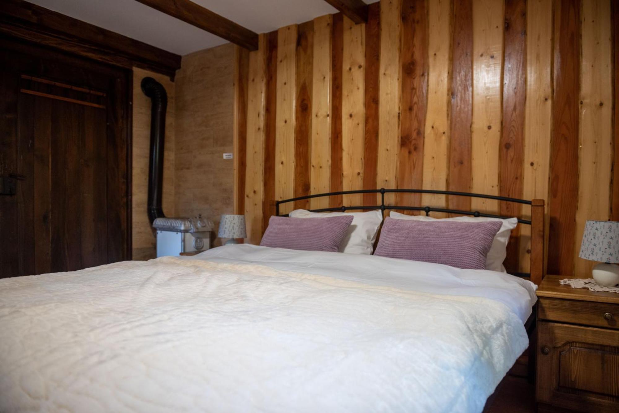 Lodge Pocitniska Hisa Koca Dobnik *