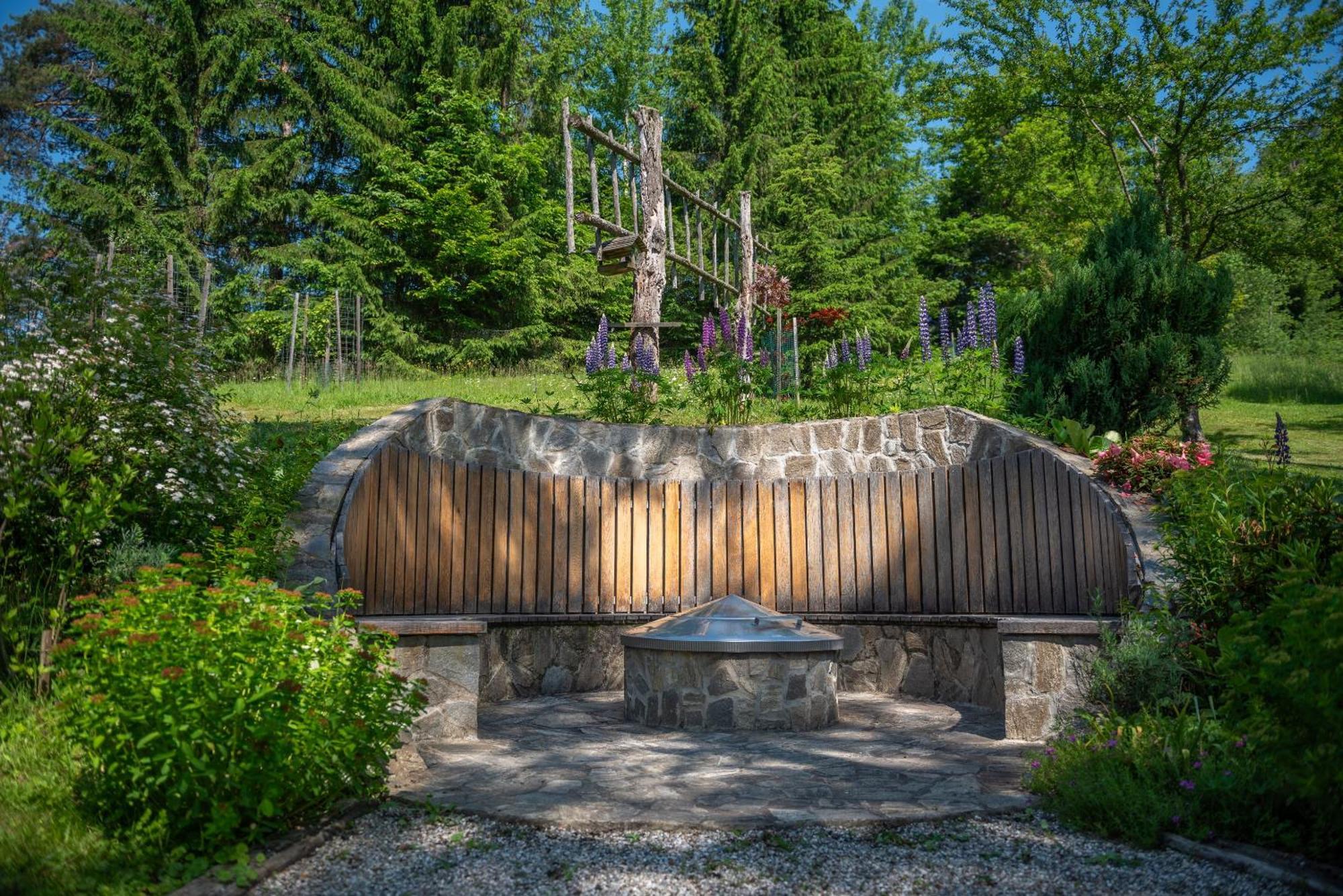 Pocitniska Hisa Koca Dobnik Lodge